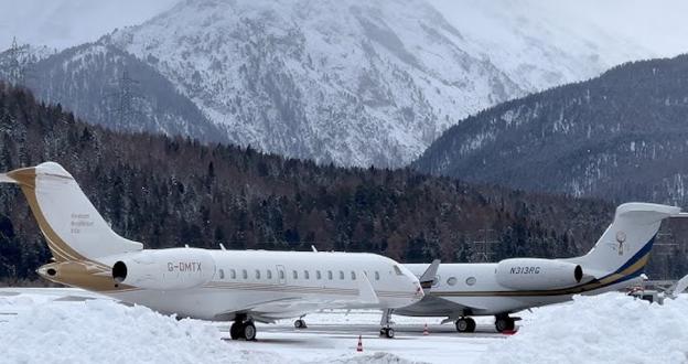 El tráfico de aviones privados para ir a esquiar a St. Moritz desborda el aeropuerto de Samedan