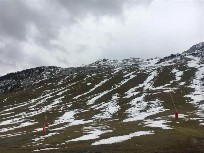 Qué diferencia con las navidades pasadas: Más nieve y el doble de estaciones abiertas