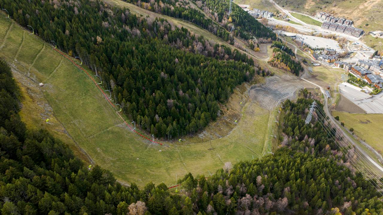 Grandvalira remodela el final de la pista Àliga de El Tarter para que sea más polivalente