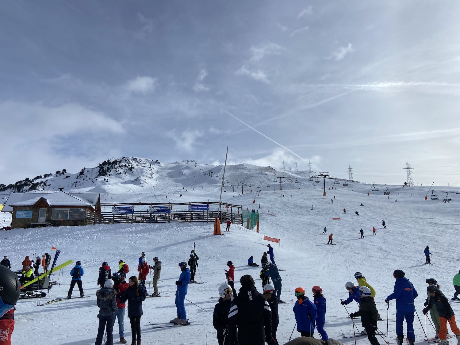 Baqueira Beret cierra el Puente satisfactorio como la estacion con mas kilómetros esquiables 