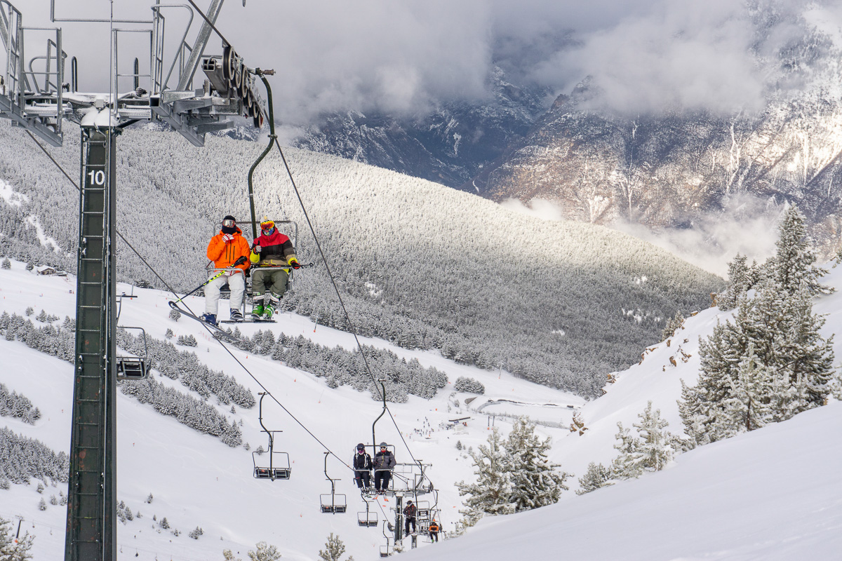 Aragón promocionará conjuntamente sus siete estaciones bajo la marca “Ski Pirineos”