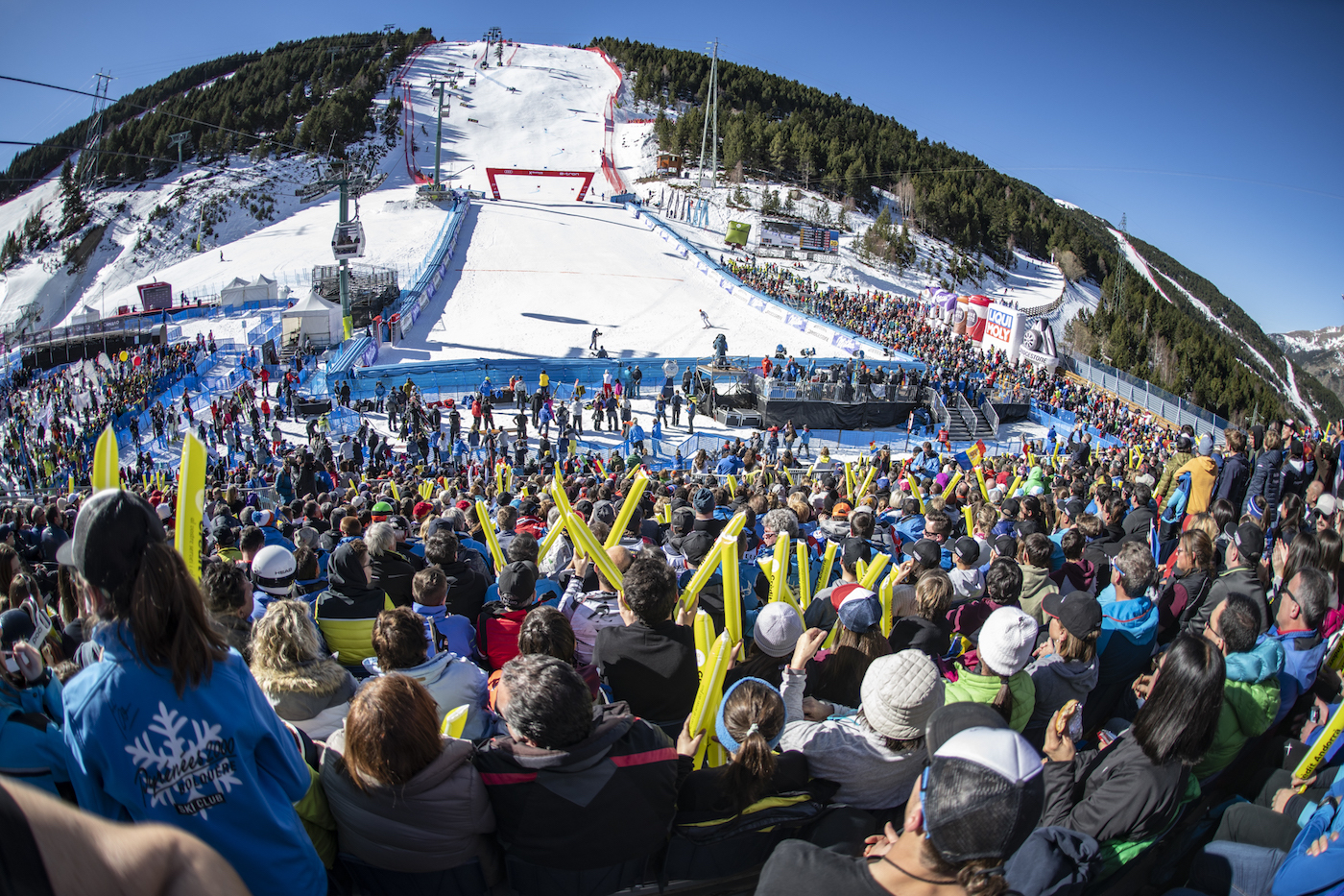 Andorra demuestra que las competiciones de esquí pueden ser un éxito de público y mediático