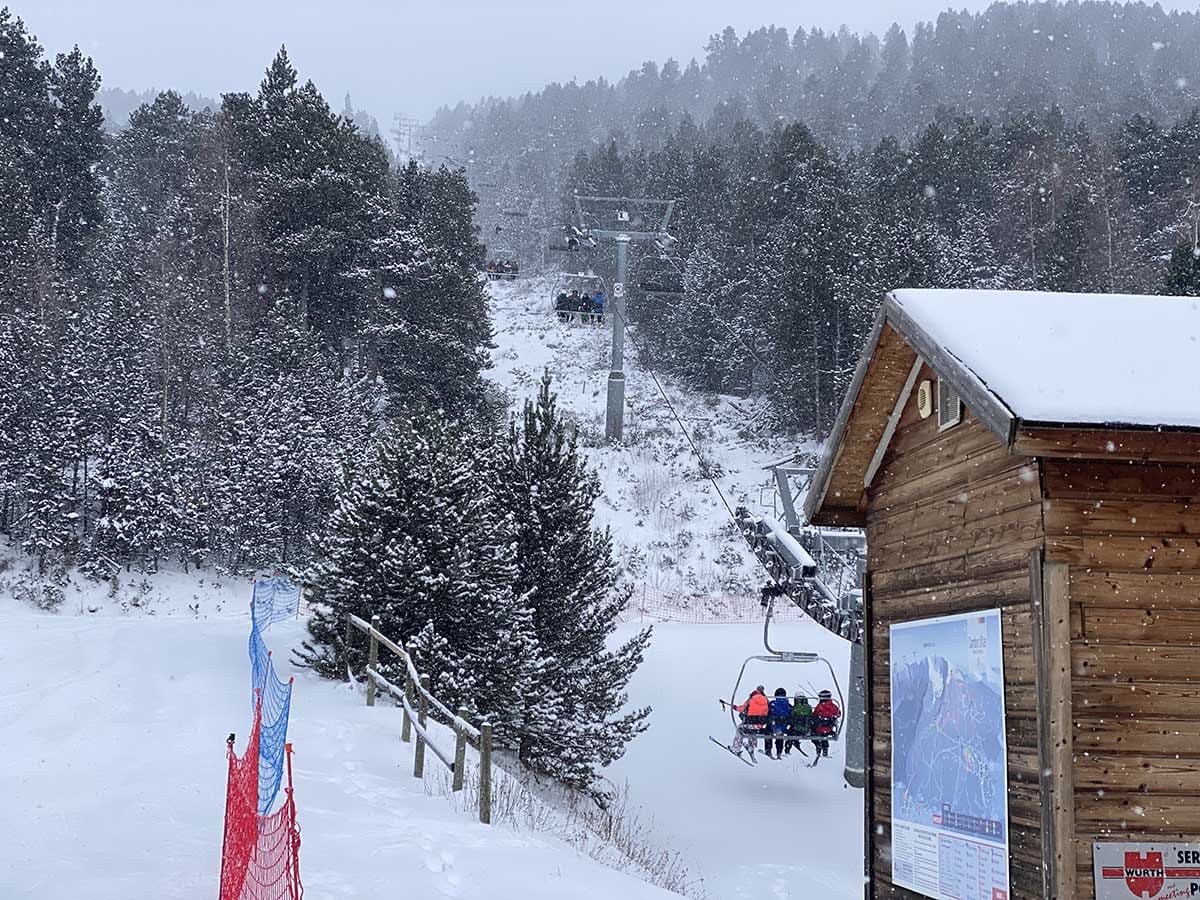 Visitamos Cambre d’Aze en plena ola de frío y nieve