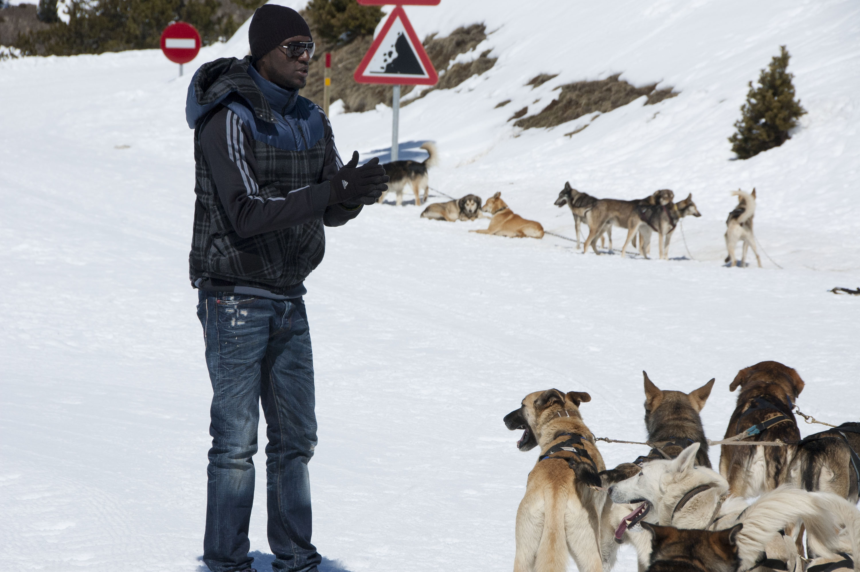 Eric Abidal disfruta de la nieve en Vallnord