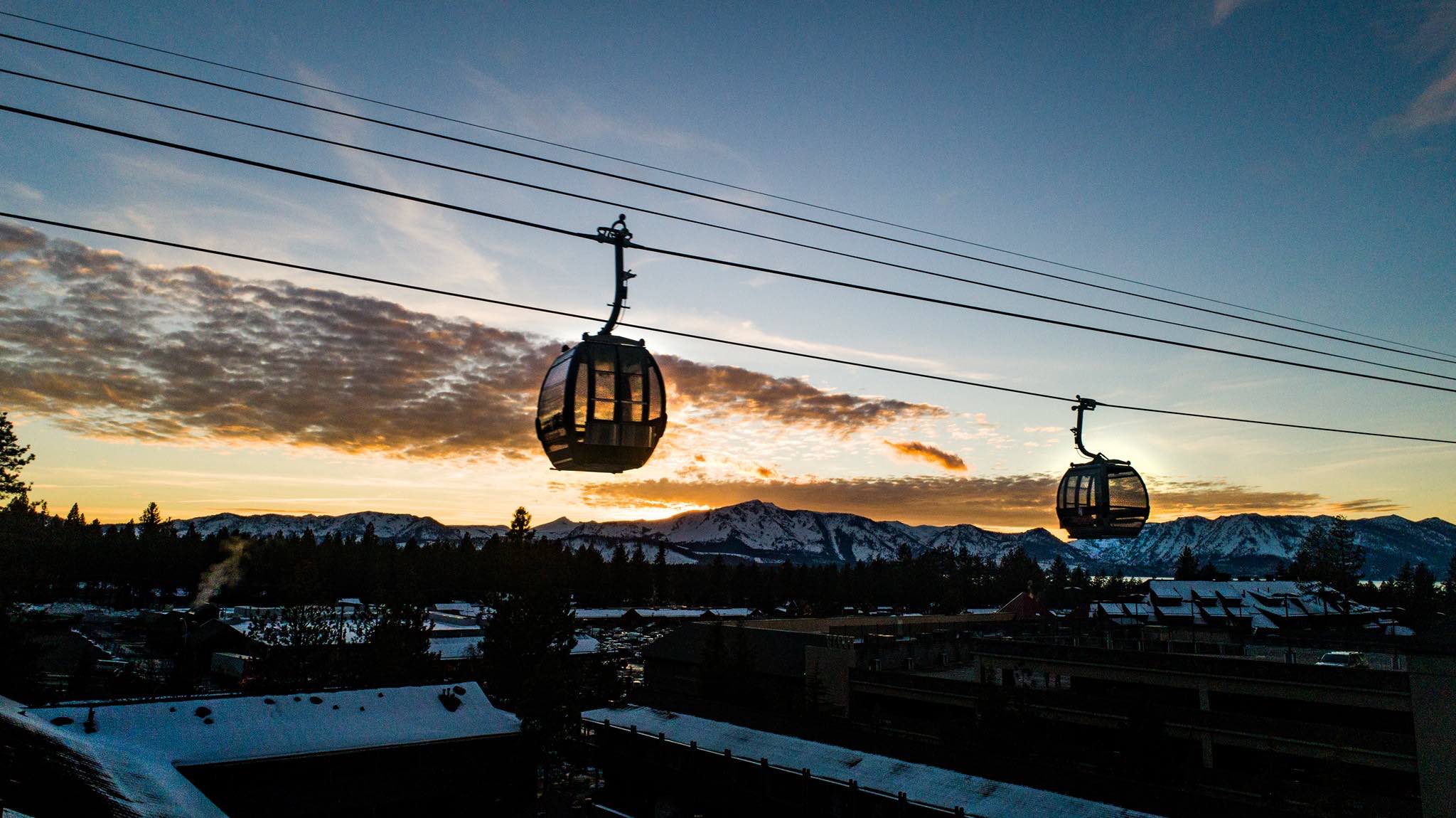 Una practicante de snowboard pasa 15 horas atrapada en un telecabina en Heavenly