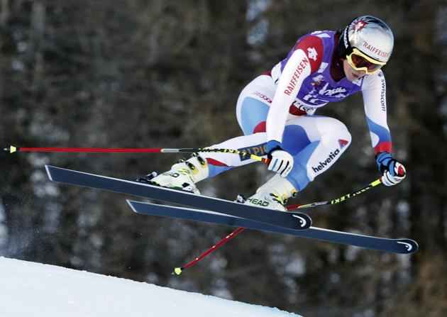 La suiza Kaufmann ganó en el descenso de Val d'Isere