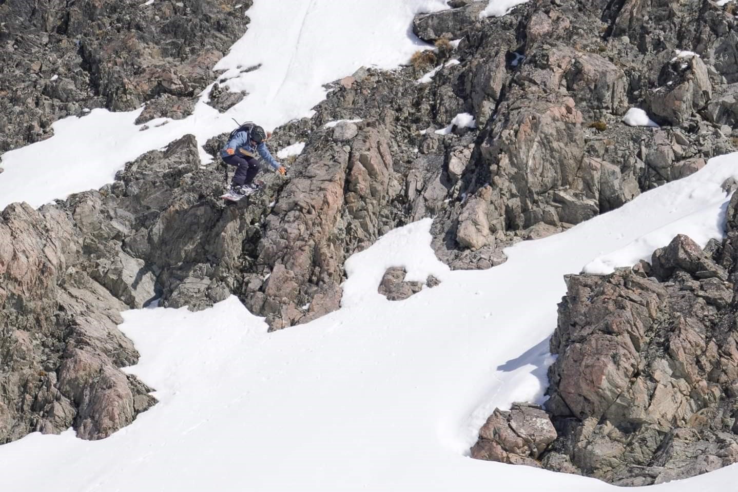 La rider Núria Castán llega al Pirineo como líder del circuito mundial de freeride