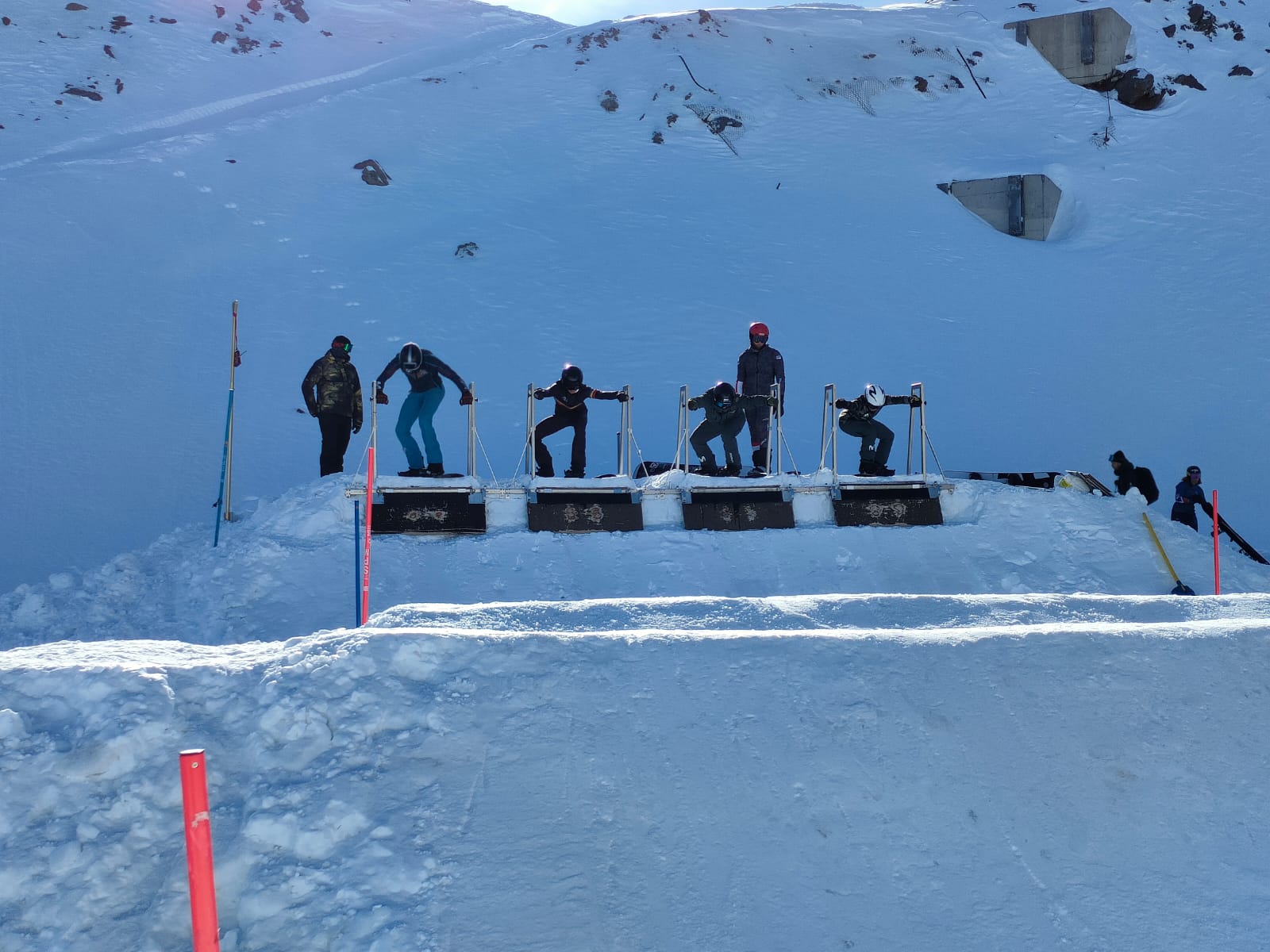 Lucas Eguibar y Alvaro Romero arrancan la temporada en la Copa de Europa de SBX en Pitztal (Austria)