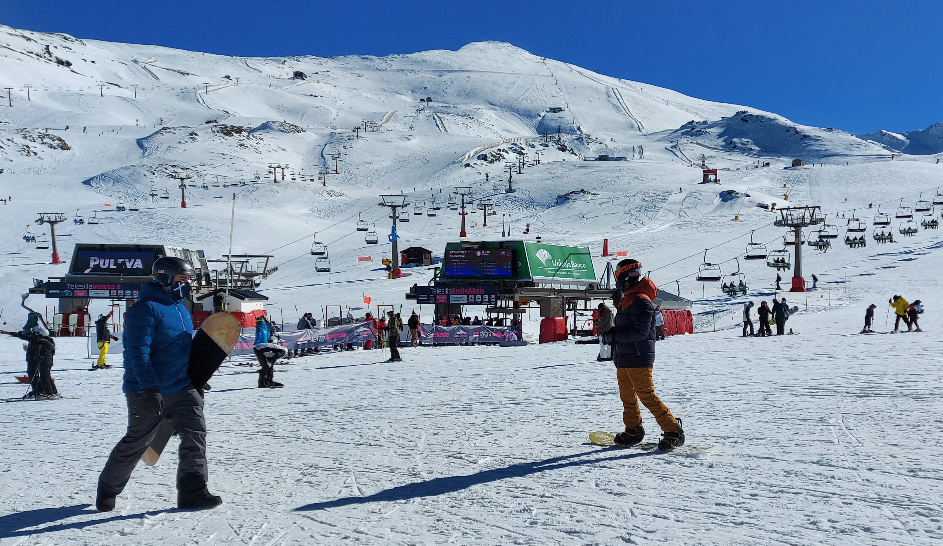 Sierra Nevada no alargará la temporada porque empieza la renovación de sus remontes