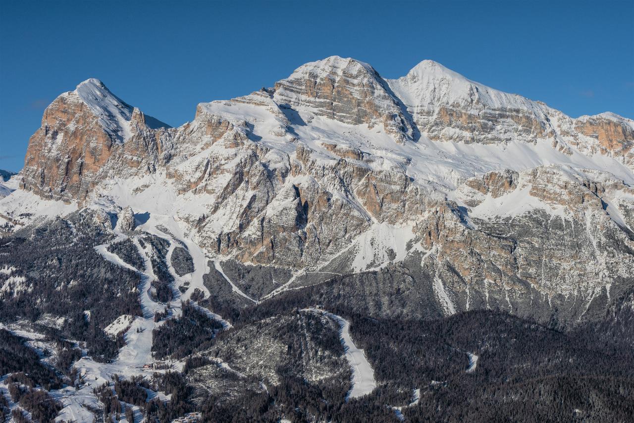 La Reina de las Dolomitas se prepara para abrir sus pistas de esquí