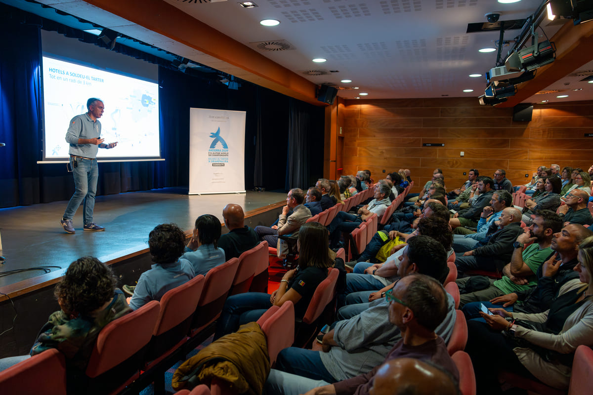 El homenaje a los Voluntarios cierra la promoción de la candidatura Andorra 2029