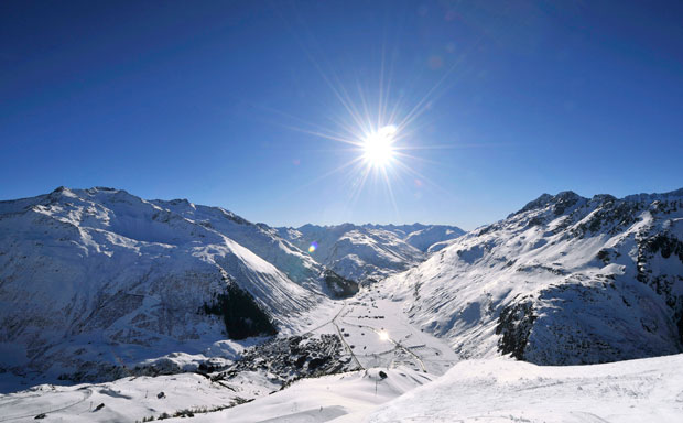 Todo a punto para el inicio de la nueva mega estación de Andermatt-Sedrun 