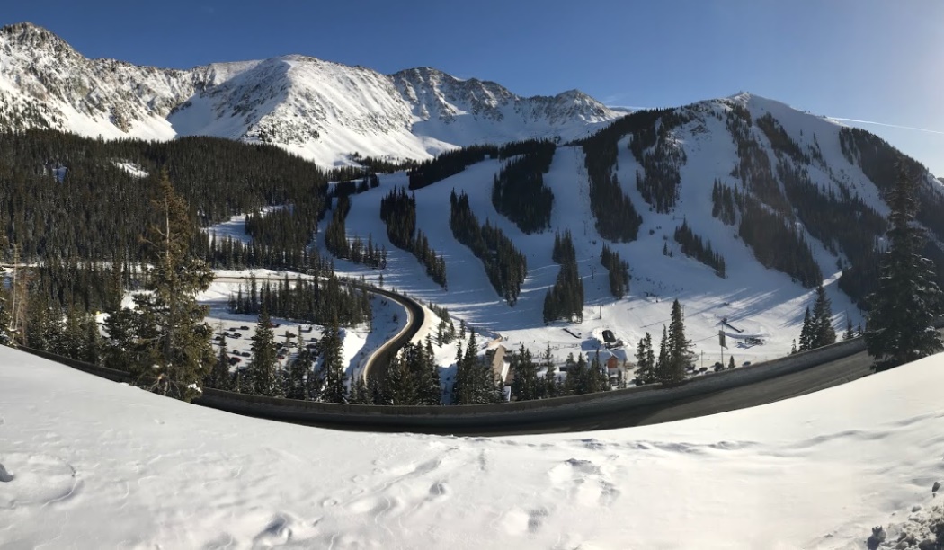 Arapahoe Basin (Colorado) reabrirá pistas el miércoles 27 de mayo