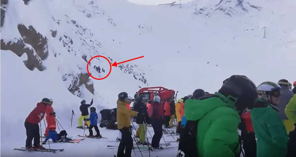 Primeras avalanchas con 1 esquiador ileso cerca de Astún y 2 snowboarders muertos en Austria