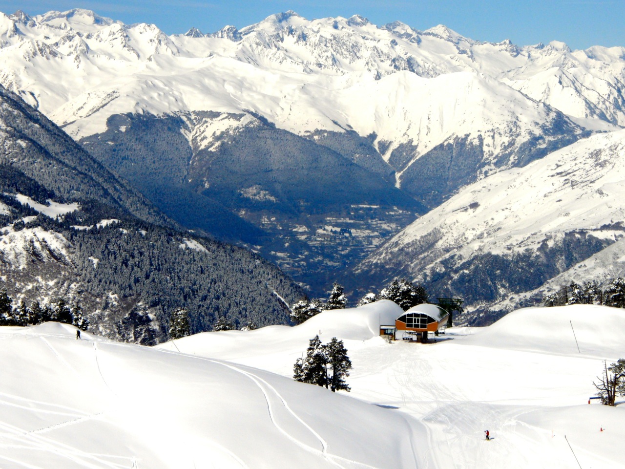 Baqueira propone una Semana Santa llena de deporte, gastronomía y cultura