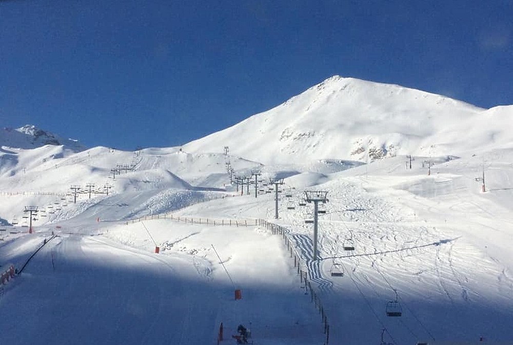 Boí Taüll supera el metro de nieve y prevé una Semana Santa por encima de las previsiones