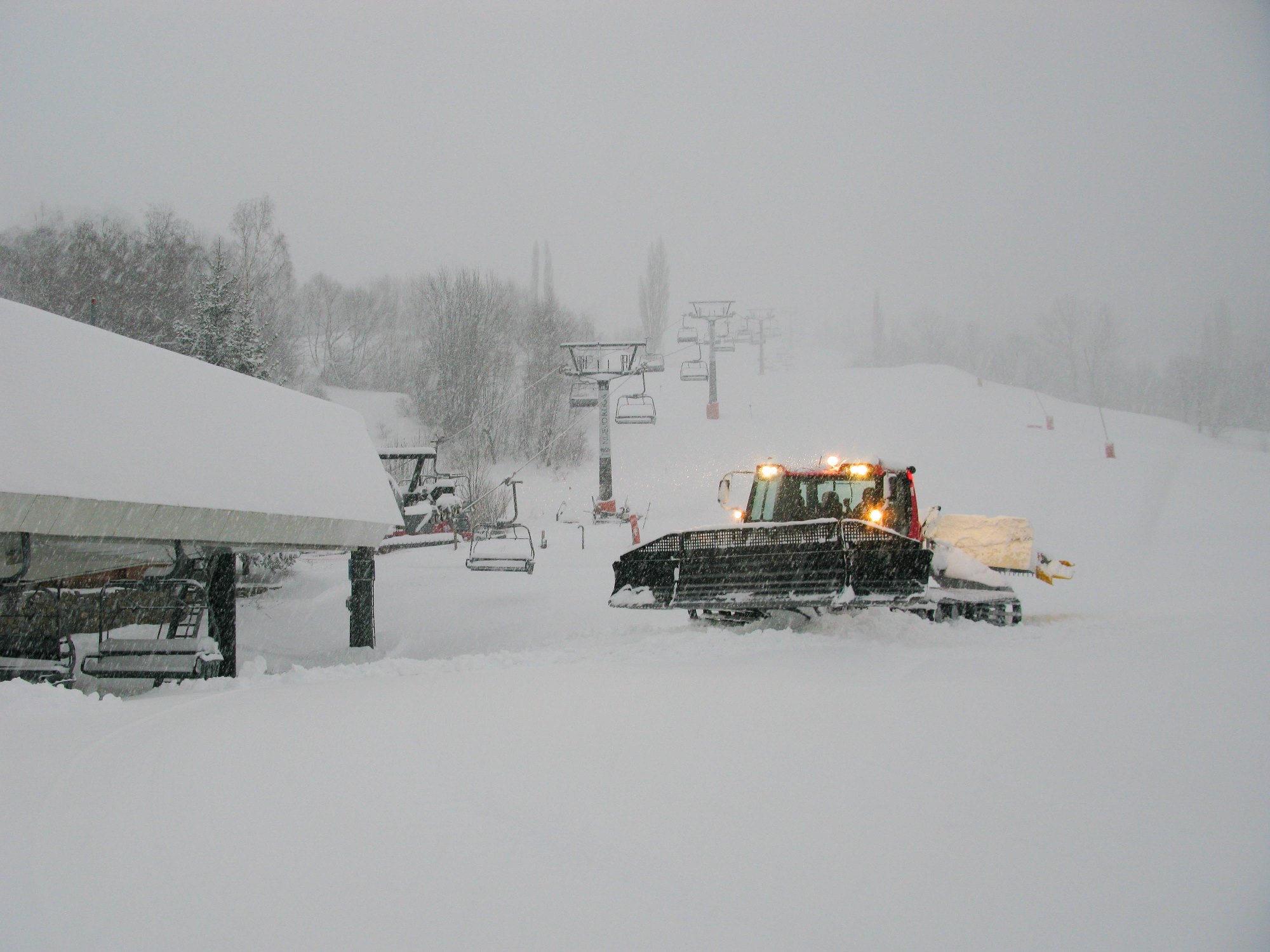 Las estaciones del Reino de Aramón conquistan los 3 metros de nieve 