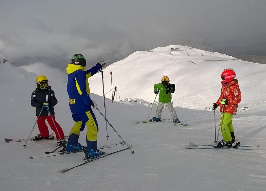 A pesar de un tímido invierno, 130.000 esquiadores se han deslizado por las pistas de Aramón