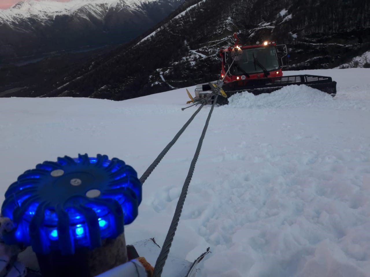 Debido a las nevadas advierten por peligro de avalancha en el cerro Catedral