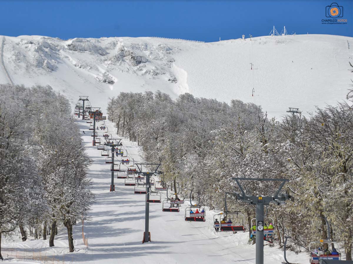 Cerro Chapelco posterga la apertura de la temporada de invierno por falta de nieve