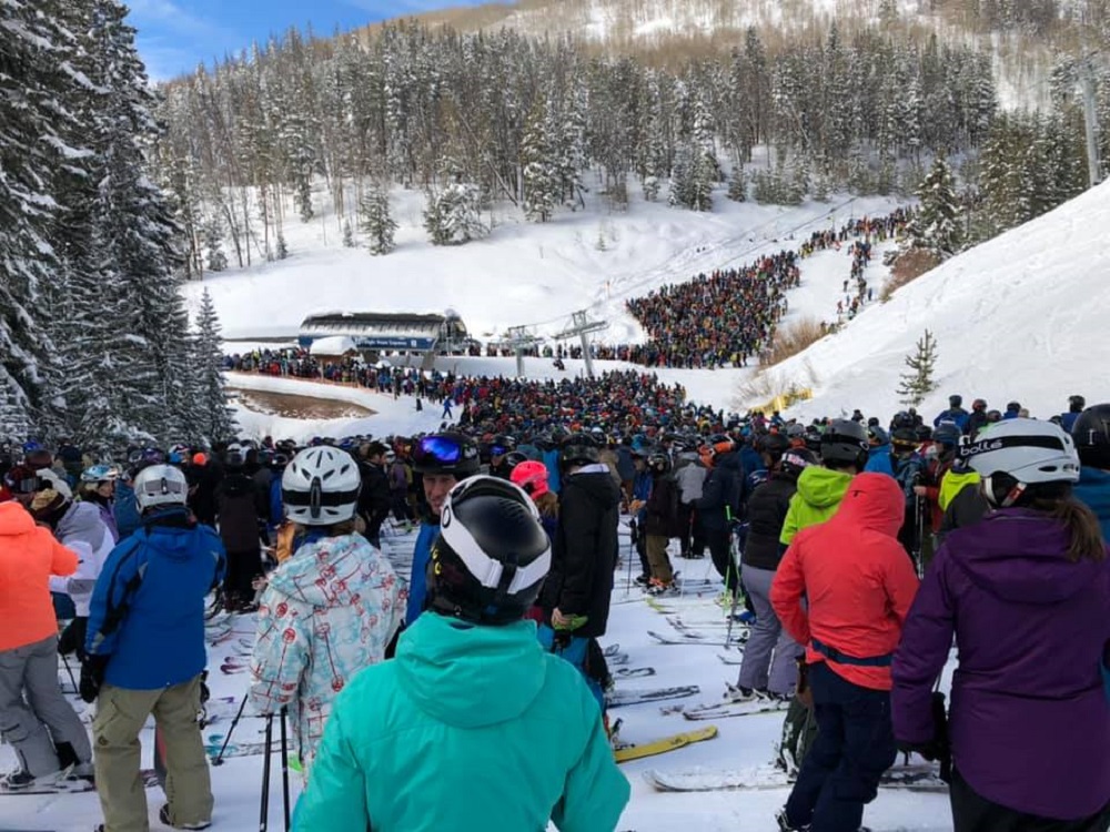 Vail pide disculpas por las largas colas del fin de semana, pero no ofrece compensaciones