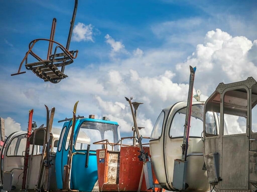 Dos hermanos de la Alta Saboya tienen una colección de telecabinas única en el mundo