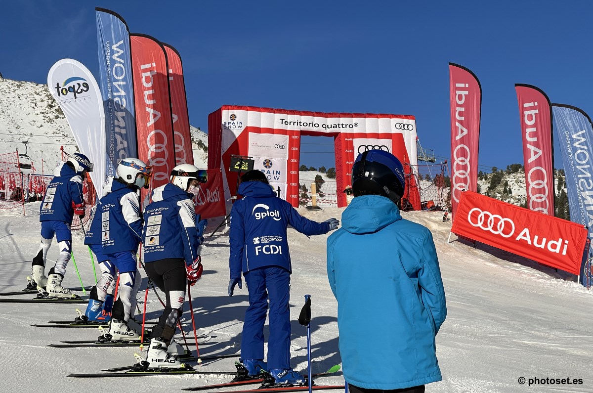 El Club Esquí Llívia, flamante ganador de la Copa España Audi U16/14 en La Molina