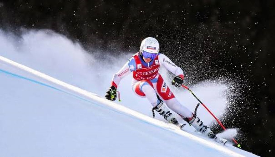 Corinne Suter impone su ley en el supergigante de Garmisch-Partenkirchen