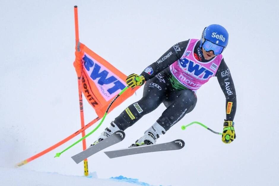 Elena Curtoni y Vincent Kriechmayr ganan los primeros descensos de St.Moritz y Val Gardena