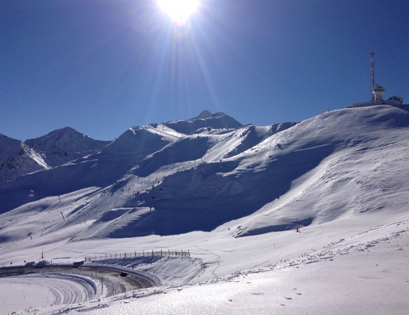 Grandvalira abre el viernes 5 de diciembre con 35 km de pistas