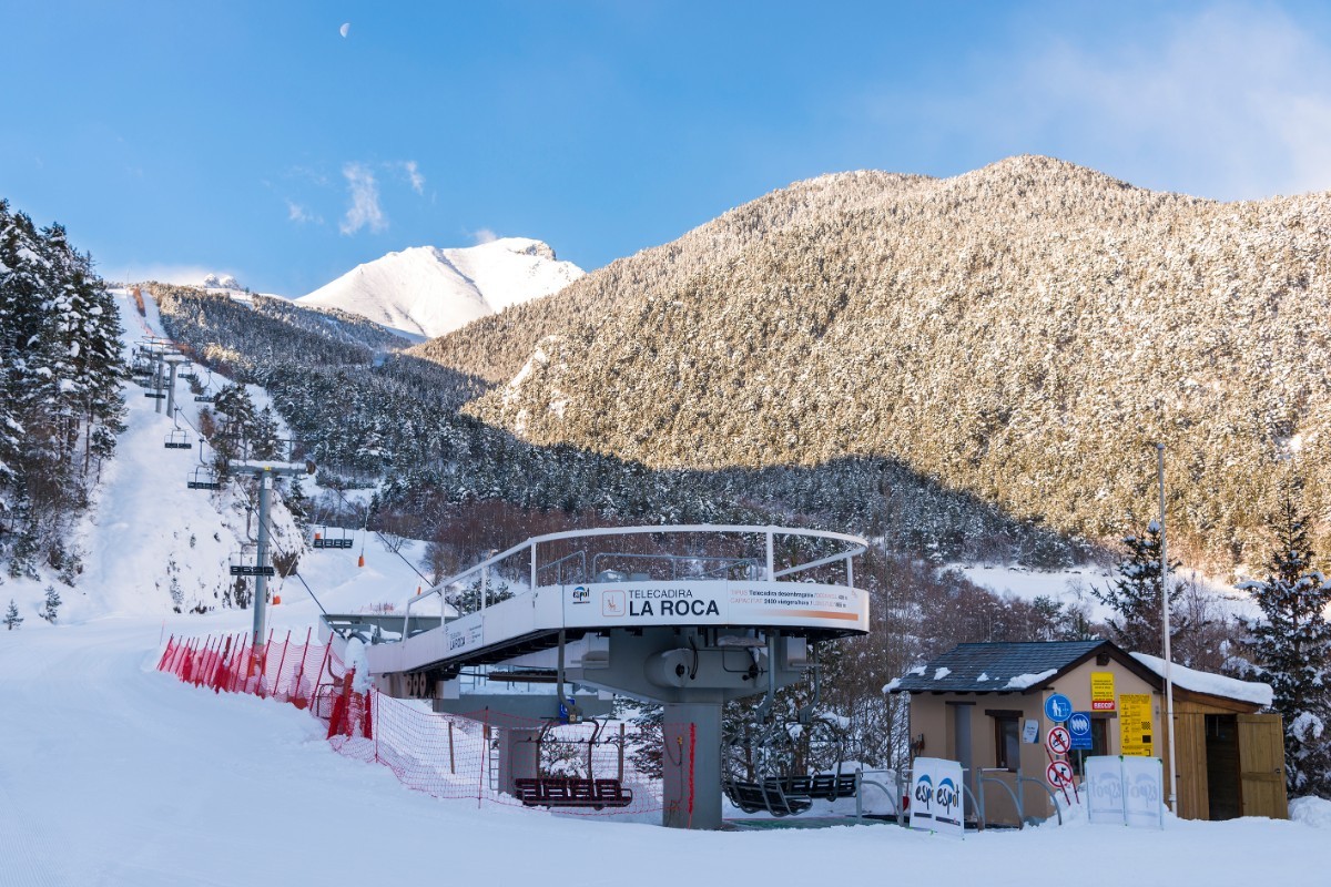 espot-telesilla-la-roca-foto-skipallars