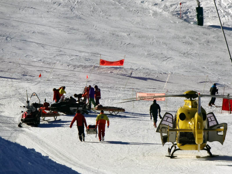 Hasta 5 accidentes de esquí esta semana en el Pirineo