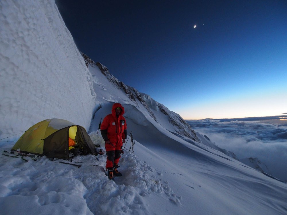  ¡Cumbre de Ferran Latorre! el alpinista corona la cima del Nanga Parbat (8.126 m)