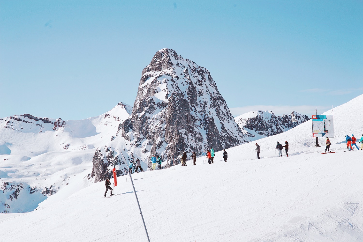 El Reino de Aramón celebra el World Snow Day y la reapertura de Javalambre