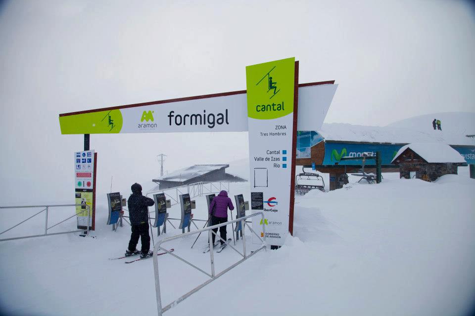 El Gobierno aragonés retomará el proyecto de la unión de Astún y Formigal