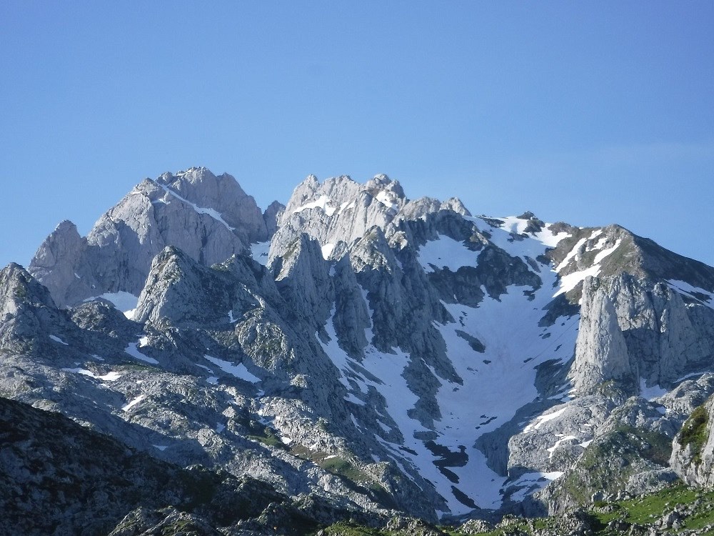 El 112 alerta que hay que extremar la prudencia en los Picos de Europa este verano