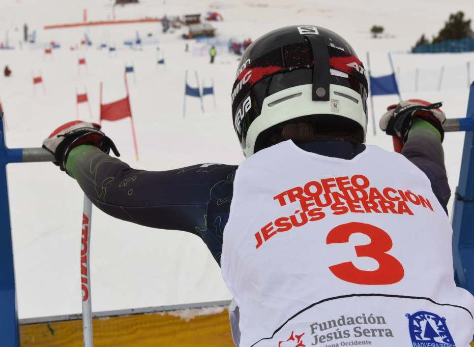 Trofeo Fundación Jesús Serra une deporte y formación en Baqueira Beret