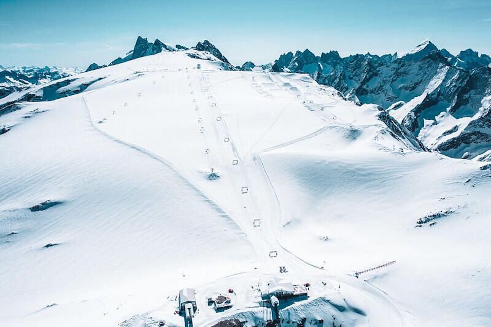 El glaciar de Les 2 Alpes permanecerá cerrado y no se podrá esquiar en noviembre