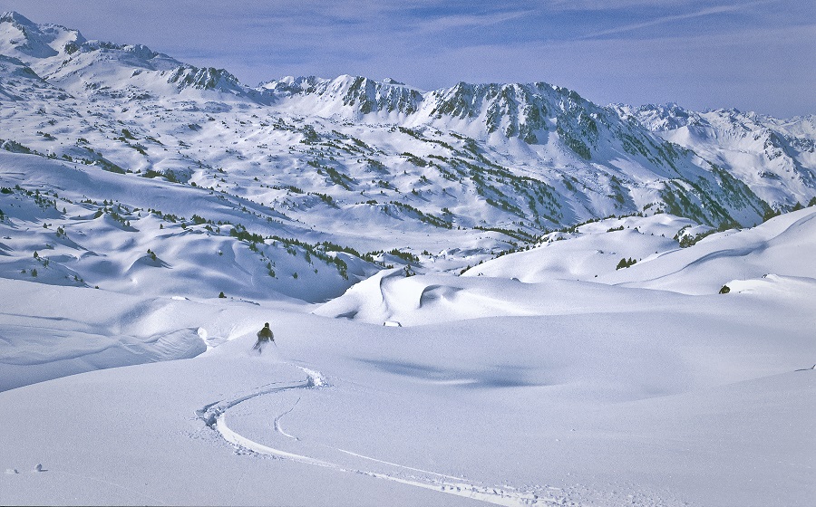 El Grand Tourmalet presenta sus novedades y una gran oferta de nieve en los Pirineos