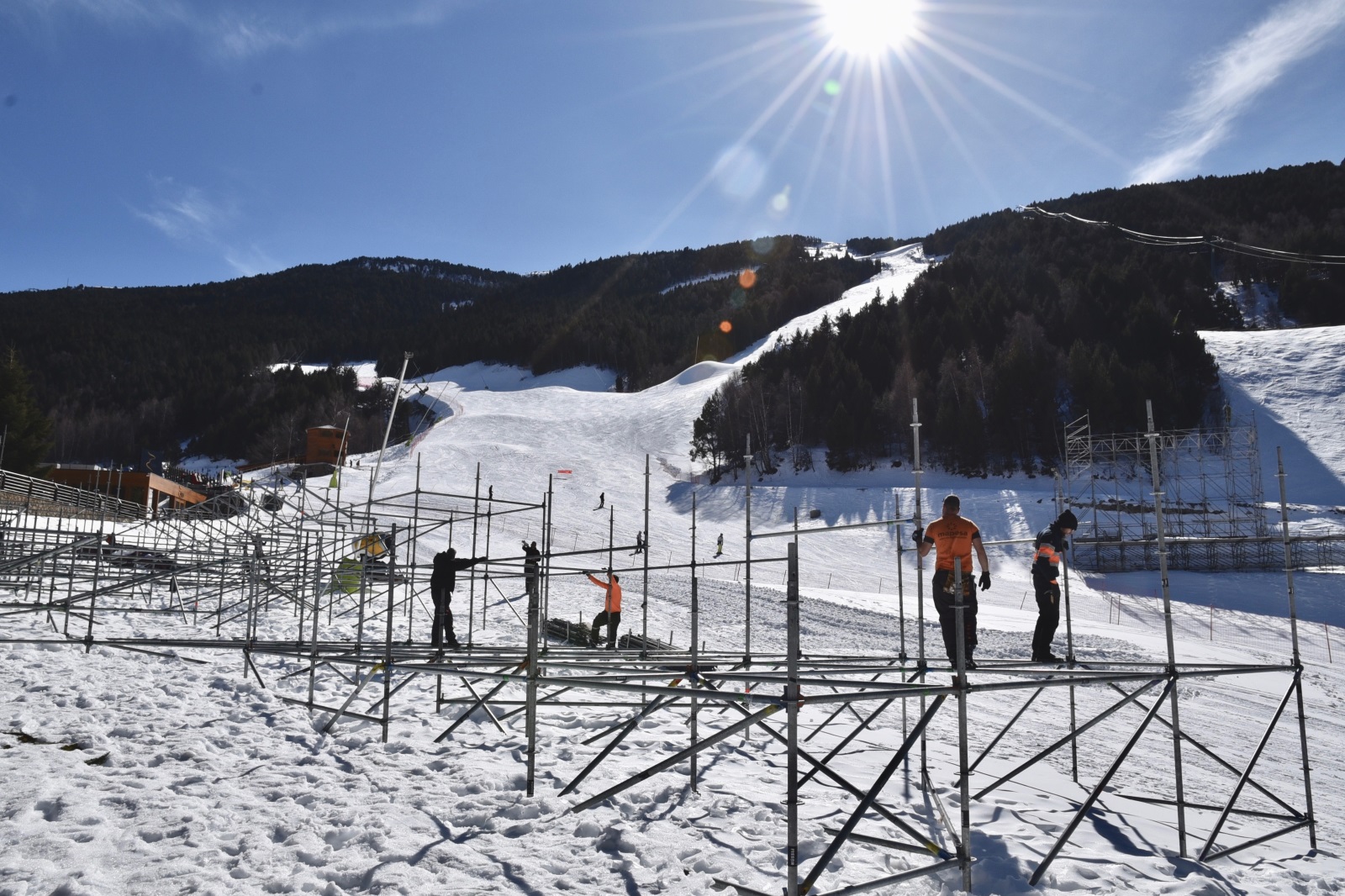 Grandvalira inicia la instalación de las gradas de las Finales de la Copa del Mundo Andorra 2019