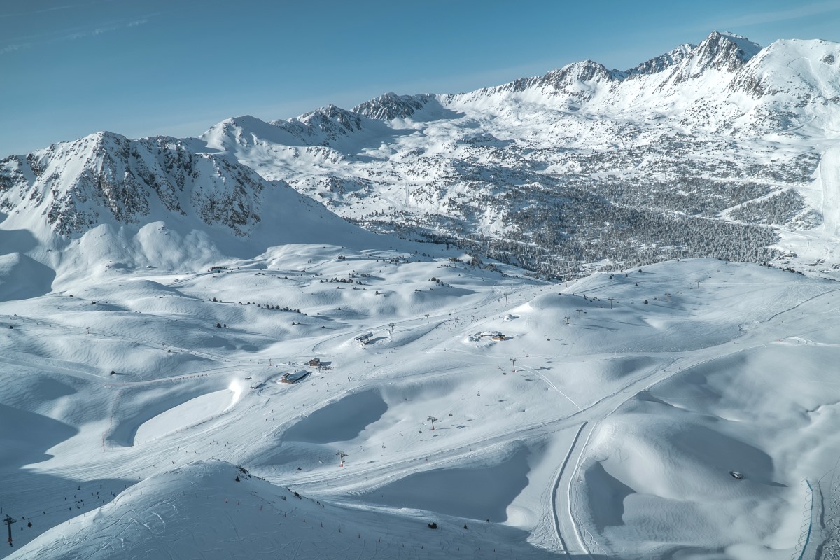 Grandvalira lanza el forfait de temporada 2021/22 desde 616,50 € en venta anticipada