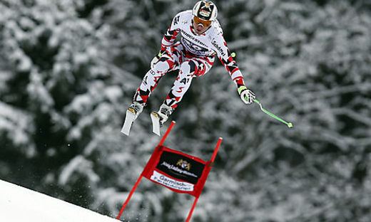 Hannes Reichelt se impone a todos en el descenso de Garmisch-Partenkirchen