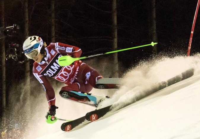 Kristoffersen conquista Madonna di Campiglio y susto para Hirscher