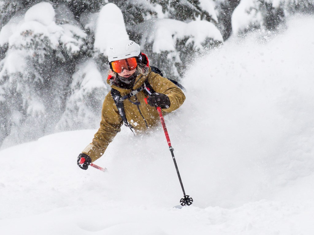 HH Powderqueen 3.0 Jacket: innovadora tecnología para un alto rendimiento