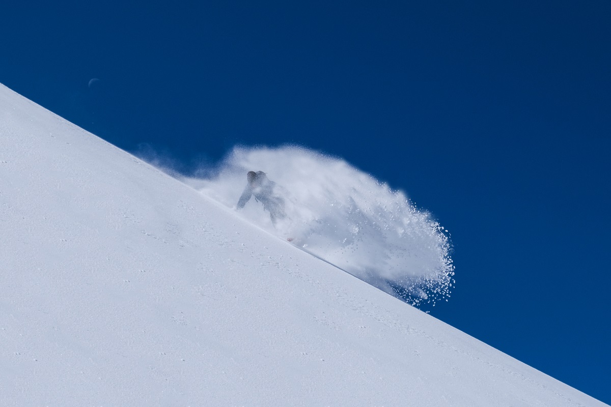 Disfrutando del 'powder' el uno de septiembre en el glaciar de Hintertux 