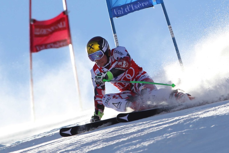 Un Gigante Marcel Hirscher vence en Val d'Isère 