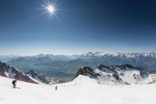 Alpe d'Huez reabre el glaciar para el esquí de verano otro año más