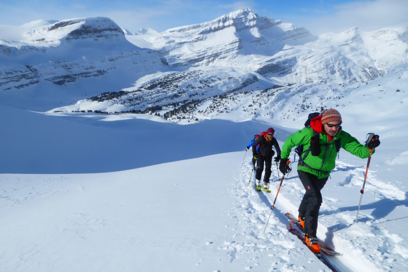 Guía básica para iniciarse en el esquí de montaña