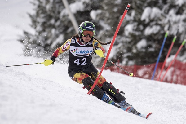 Julia Bargalló en el Slalom de la Copa de Europa de Esquí Alpino de La Molina 