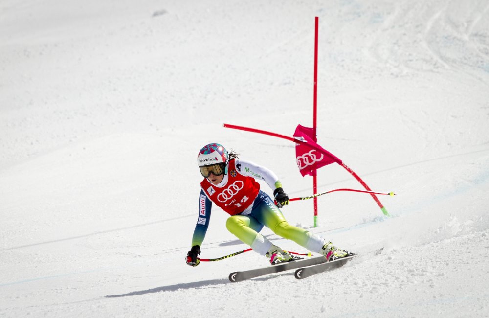 Júlia Bargalló y Albert Ortega campeones de España absolutos de SuperG en Sierra Nevada